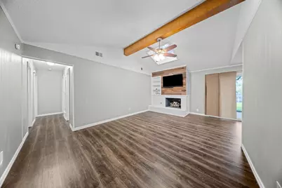 1041 Barber Street, Hurst, TX 76053 - Photo 5