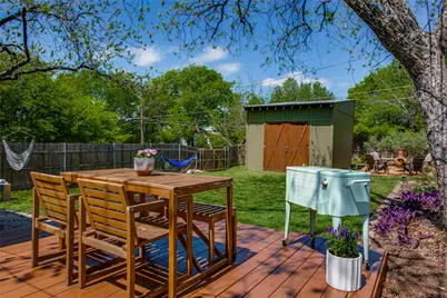 3343 Gibsondell Avenue, Dallas, TX 75211 - Photo 33