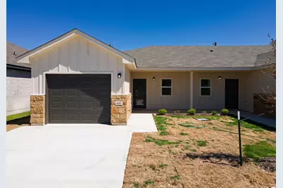 410 W Avenue C, Copperas Cove, TX 76522 - Photo 1