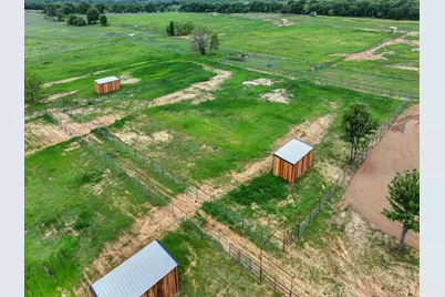 1390 Poe Prairie Road, Millsap, TX 76066 - Photo 27