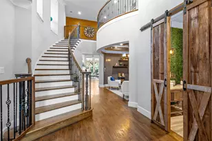 2131 N Hill Dr, Irving, TX 75038 - Photo 3