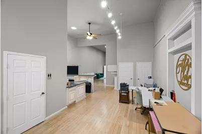 110 E Main Street, Whitesboro, TX 76273 - Photo 15