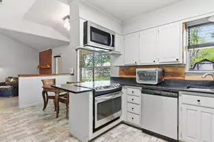 661 Clover Ln, Keller, TX 76248 - Photo 5