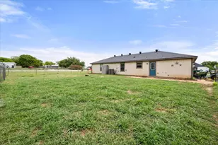 106 Toowoomba Ln, Weatherford, TX 76085 - Photo 27