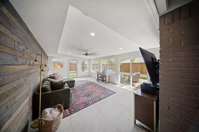 12220 Coolmeadow Lane, Dallas, TX 75218 - Photo 17