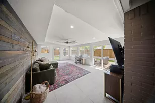 12220 Coolmeadow Ln, Dallas, TX 75218 - Photo 17