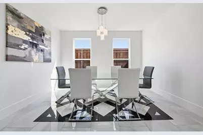 4002 Furey Street, Dallas, TX 75212 - Photo 5