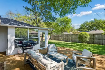 3050 Latham Drive, Dallas, TX 75229 - Photo 27