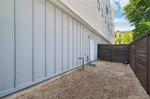 4407 Munger Ave, Dallas, TX 75204 - Photo 31