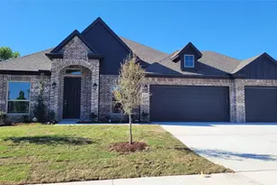 710 Alaina Dr, DeSoto, TX 75115 - Photo 1