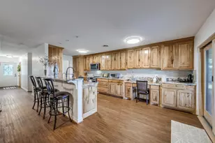 1406 Jackson St, Bowie, TX 76230 - Photo 13