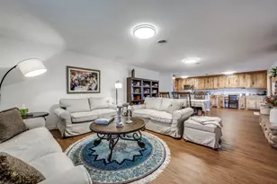 1406 Jackson St, Bowie, TX 76230 - Photo 9