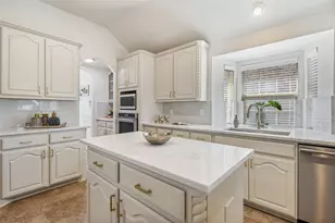 1415 Genesis Dr, Mansfield, TX 76063 - Photo 15