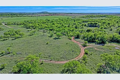 0 Applegate, Bowie, TX 76230 - Photo 13