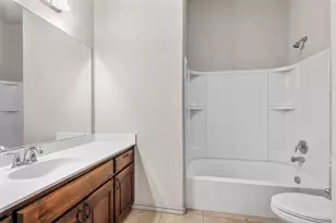 5345 Thornbush Dr, Fort Worth, TX 76179 - Photo 11