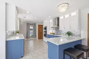 613 Evergreen Dr, Hurst, TX 76054 - Photo 11