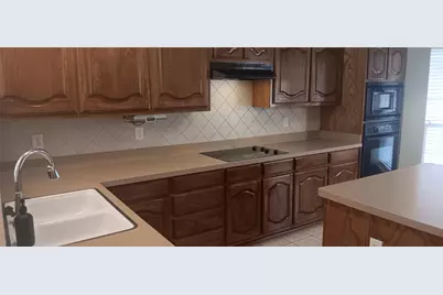 2740 Beacon Hill Drive, Rockwall, TX 75087 - Photo 5