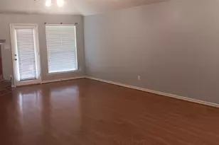 2740 Beacon Hill Dr, Rockwall, TX 75087 - Photo 9