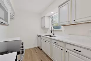 925 Cedar Terrace, Cedar Hill, TX 75104 - Photo 7