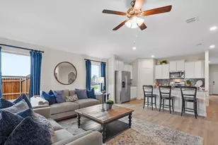 513 Carthage St, Caddo Mills, TX 75135 - Photo 11