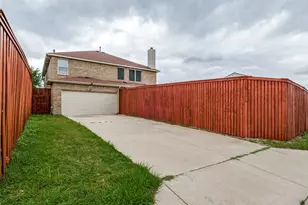 1926 Rustic Creek Dr, Garland, TX 75040 - Photo 25