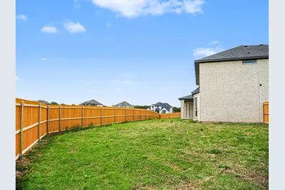 1808 Barrix Court, DeSoto, TX 75115 - Photo 35