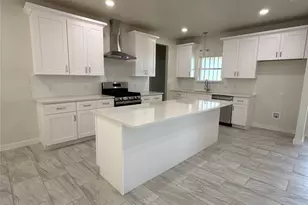 532 Highview Ct, Godley, TX 76044 - Photo 3