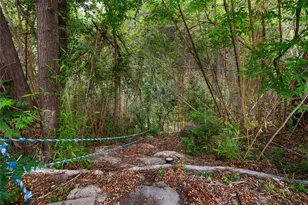 8224 Forest Ridge Dr, Woodway, TX 76712 - Photo 33