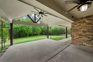 8224 Forest Ridge Dr, Woodway, TX 76712 - Photo 27