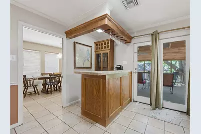 8240 Forest Ridge Drive, Woodway, TX 76712 - Photo 5