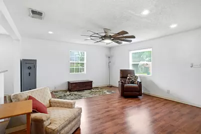 904 S Perrin Street, Decatur, TX 76234 - Photo 11