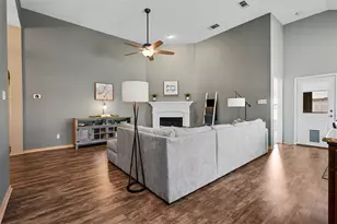 5321 Thornbush Dr, Fort Worth, TX 76179 - Photo 3