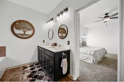 5321 Thornbush Drive, Fort Worth, TX 76179 - Photo 15