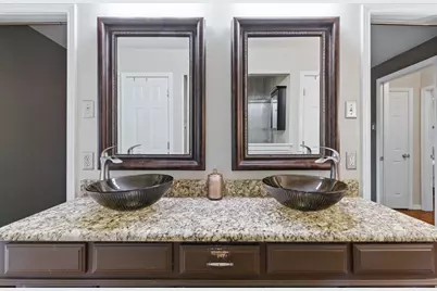 2307 Castle Rock Road, Carrollton, TX 75007 - Photo 23