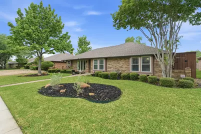 2307 Castle Rock Road, Carrollton, TX 75007 - Photo 3