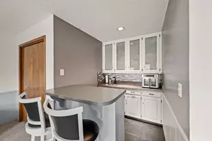 333 Mountainview Dr, Hurst, TX 76054 - Photo 13