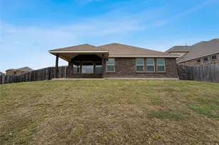 6945 Talon Bluff Dr, Fort Worth, TX 76179 - Photo 5