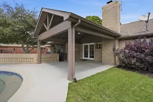 4321 Selkirk Dr W, Fort Worth, TX 76109 - Photo 33