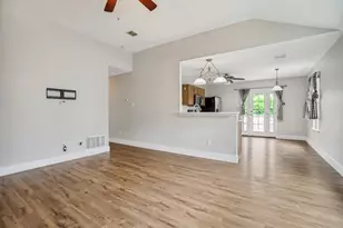 252 Pine Crest Dr, Justin, TX 76247 - Photo 7