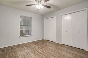 926 Irene St, Burleson, TX 76028 - Photo 15