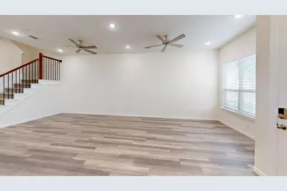 16184 Doe Lake Drive, Frisco, TX 75068 - Photo 3