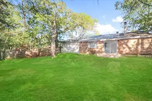 5706 Guildwood Dr, Arlington, TX 76017 - Photo 27