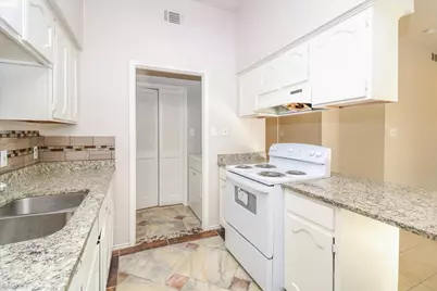 5706 Guildwood Drive, Arlington, TX 76017 - Photo 11