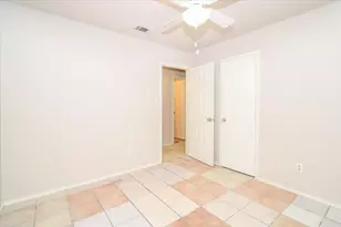 5706 Guildwood Dr, Arlington, TX 76017 - Photo 15