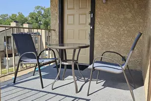 1728 Crestpoint Dr, Arlington, TX 76012 - Photo 9