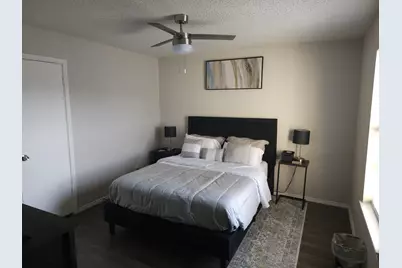 1728 Crest Point Drive, Arlington, TX 76012 - Photo 5