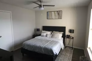 1728 Crestpoint Dr, Arlington, TX 76012 - Photo 5