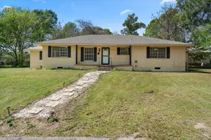 613 Graham St, Mineola, TX 75773 - Photo 3