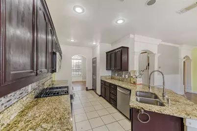 6427 Miranda Drive, Fort Worth, TX 76131 - Photo 9