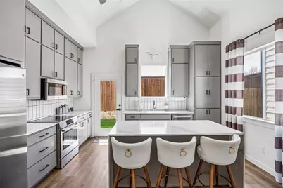 1313 Tillery Court, Grapevine, TX 76051 - Photo 1